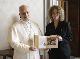 La Rectora de la Universidad de Haifa- árabe, cristiana- fue recibida por el Papa 