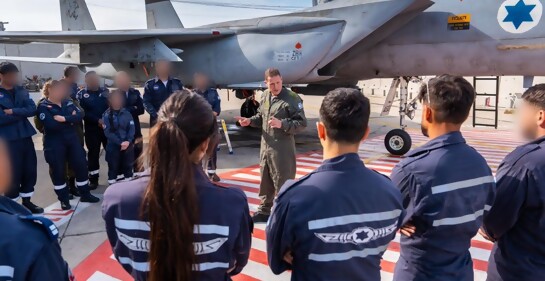 En persona: el jefe de la Fuerza Aérea de Israel atacó en Irán