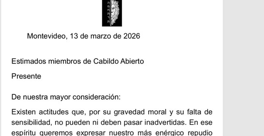 Protesta ante Cabildo Abierto por las condolencias tras la muerte de Ali Jamenaí