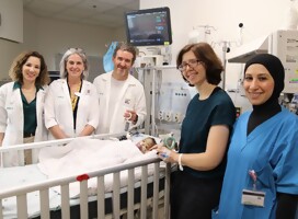 Bebé árabe de 8 meses salvada por donación de hígado de una mujer israelí