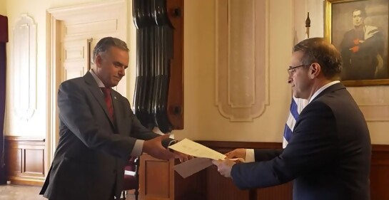 El Embajador de Israel presentó credenciales al Presidente Orsi