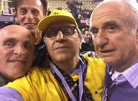 Años atrás. Miguelito Bakschi, Mauricio Sulimovich, Rodoflo Kaminietziy y atrás Benito Isac Homenaje a Miguelito Bakschi